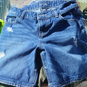 Apt. 9 Women's Distressed Dark Blue Denim Shorts
